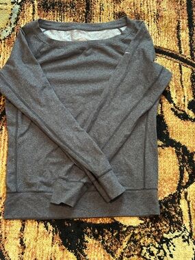 Nike Dri-FIT Heather Gray Performance Tee